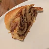 Nusszopf mit Dinkelmehl